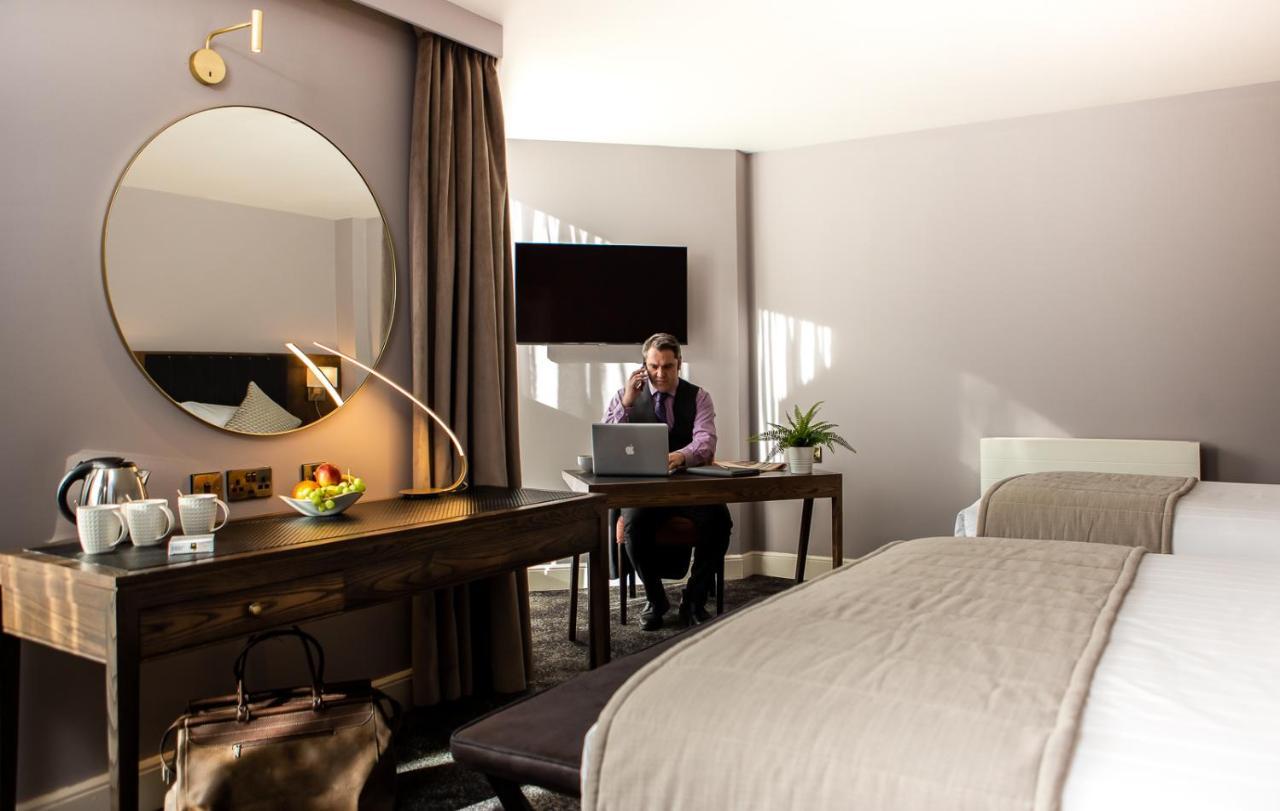 Dublin Skylon Hotel Exterior photo